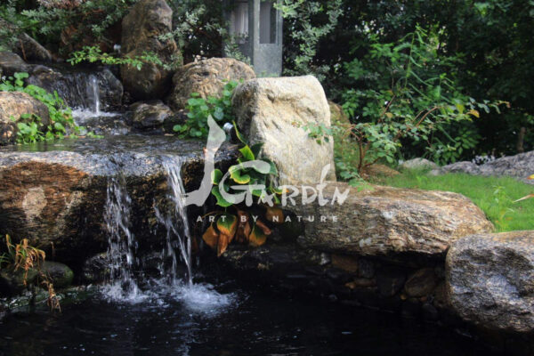 - Sân vườn cảnh quan với thác nước tự nhiên thực hiện bởi JGarden, TP. HCM, Việt Nam -